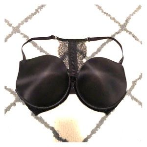 Victoria’s Secret bombshell bra with racer back